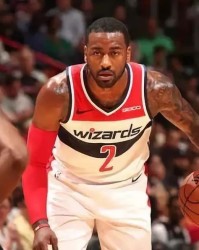  瓦兰丘纳斯30+15鹈鹕胜奇才  