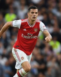  穆里尼奥率罗马逆转强敌重返争四行列  