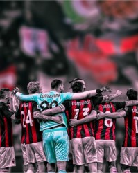  那不勒斯逆转米兰，终结对手不败金身  