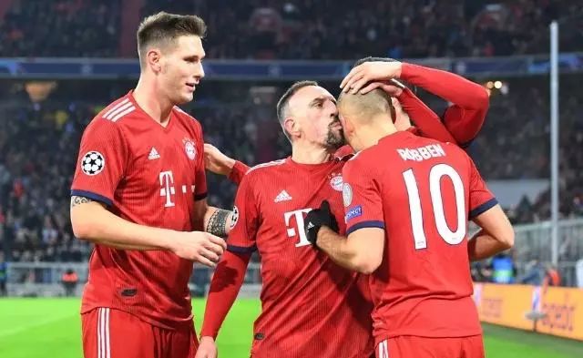  莱比锡红牛与拜仁慕尼黑达成转会协议震动足坛  